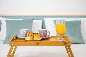 Athinais Suites