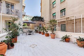 Gianicolo Apartment with Terrace