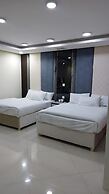 Executive Grand Royal