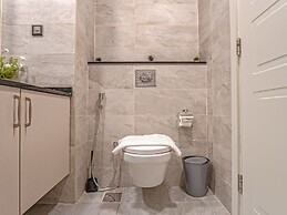 Easygo-upgraded 1bdr Polo Residence