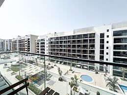 Easygo-spacious Luxury STU Azizi Rivra16