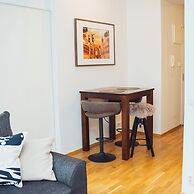 Cozy 2 Room Apartment With a Private Sauna!