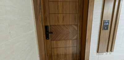 Kease Yasmin H-2 Royal Touch AZ77