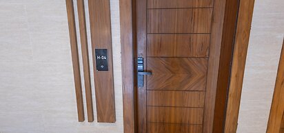 Kease Yasmin H-4 Royal Touch GZ50