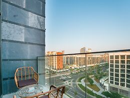 Easygo- STU in Lavish com Azizi Riv9,08