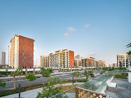 Easygo- STU in Lavish com Azizi Riv9,08