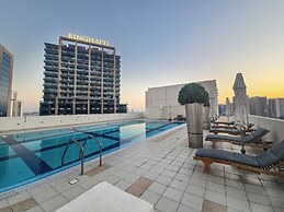 Easygo- Spacious 1bdr Bay Square Busbay