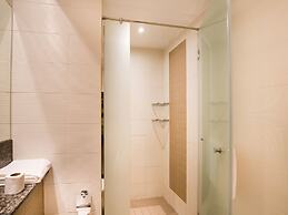 Easygo- Spacious 1bdr Bay Square Busbay