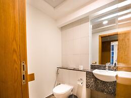 Easygo- Spacious 1bdr Bay Square Busbay