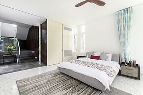 Diamond beach OceanView Villa
