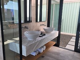 Diamond beach OceanView Villa