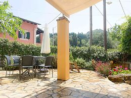 Ourano -gastouri Village Center