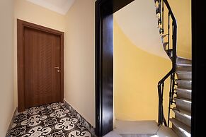 Taksim Coll
