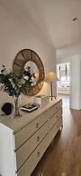 2 Bedrooms - Private Rooftop and Pool - Parking