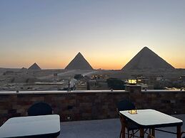 Pyramids Island