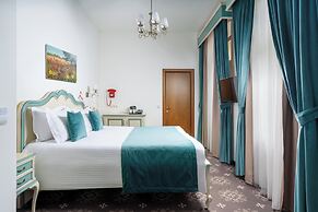 Hotel Leul de Aur