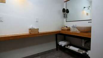 Hotel-L86