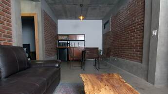 Hotel-L86