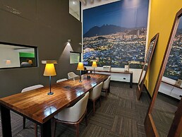 Panoramic Lofts La Silla