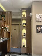 ROYAL SUITES AMOLADOS