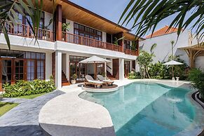 Plawa Laguna Bali