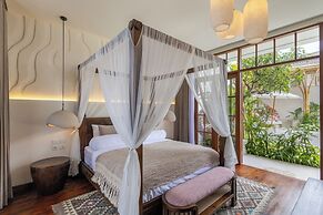 Plawa Laguna Bali