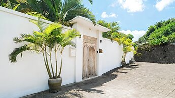 Alea Estate by Villa Finder