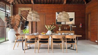 Alea Estate by Villa Finder