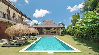 Alea Estate by Villa Finder