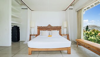 Alea Estate by Villa Finder