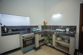 Sleeperwood Villa