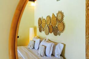 Villa Laguna by Pertama Stay