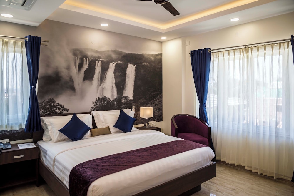 Hotel Urban Jade