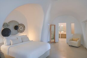 Hommage Suites With Caldera View & Hot tub