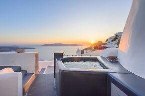 Hommage Suites With Caldera View & Hot tub