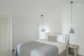 Hommage Suites With Caldera View & Hot tub