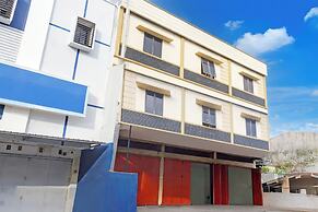 Hotel O Rappocini Near Rsia Paramount