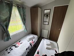 Wl34 Caravan Haggerston Castle Private Decking
