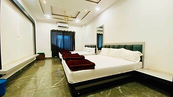 Hotel JK Palace