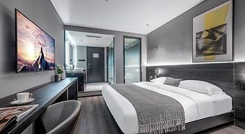 Chongqing Jetbear Hotel