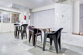 KINGS COURT HOTEL