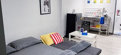 MAXi MaMa Room