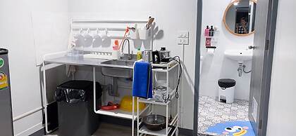 MAXi MaMa Room