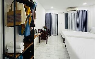 Tween House
