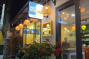 Tween House