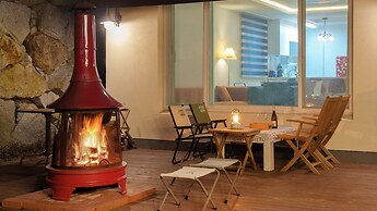 Sokcho Biroso Private Cottage