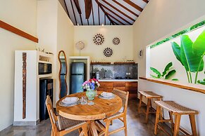 Villa Aldona by Pertama Stay