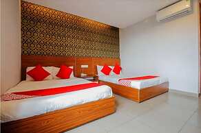 Truong Sa Hotel