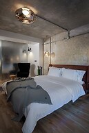 Hipsters Hotel