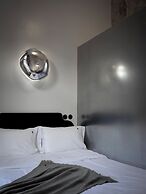 Hipsters Hotel